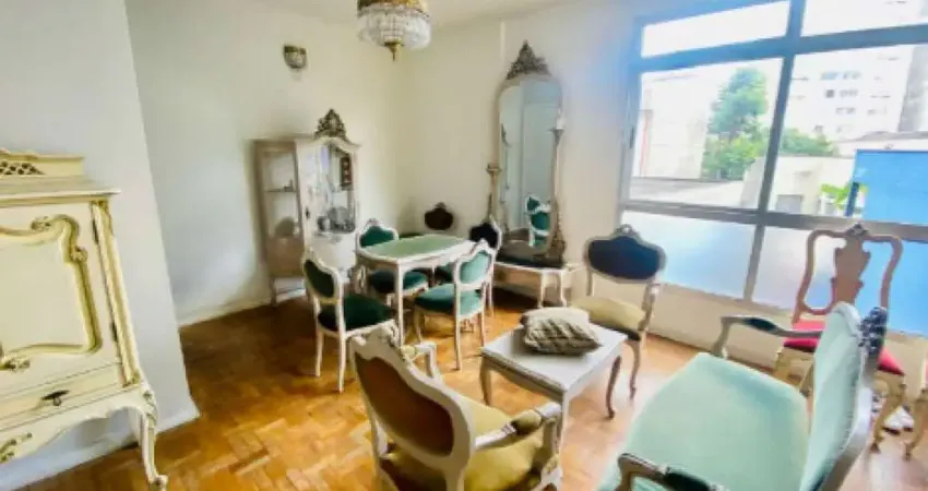 Condomínio Dione Maria no Jardim Paulistano, Apartamento de 130m² com 3 dormitórios, 1 vaga.