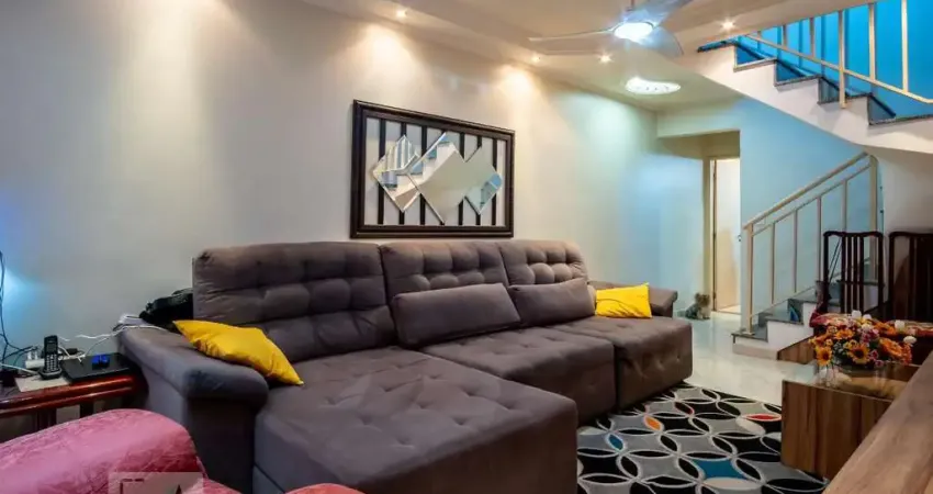 Casa com 3 quartos à venda na Rua Primícias, 219, Vila Carrão, São Paulo