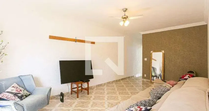 Casa com 3 quartos à venda na Rua Arapari, 167, Vila Carrão, São Paulo