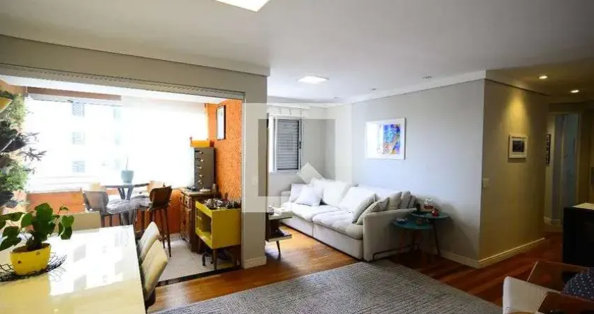 Apartamento com 2 quartos à venda na Rua dos Tapes, 57, Liberdade, São Paulo
