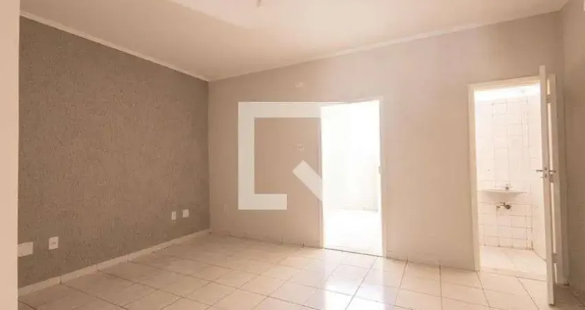 Casa com 2 quartos à venda na Rua Nunes de Siqueira, 118, Penha De França, São Paulo