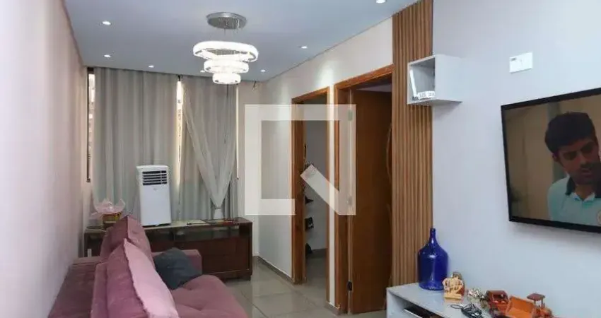 Casa com 3 quartos à venda na Rua Benjoeiro, 7, Itaquera, São Paulo