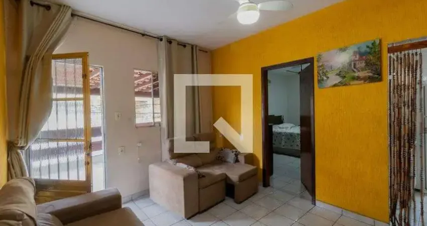 Casa com 2 quartos à venda na Rua Damásio Pinto, 480, Itaquera, São Paulo