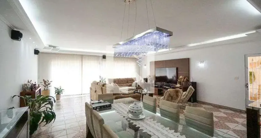 Casa com 5 quartos à venda na Rua Boicininga, 49, Vila Carrão, São Paulo