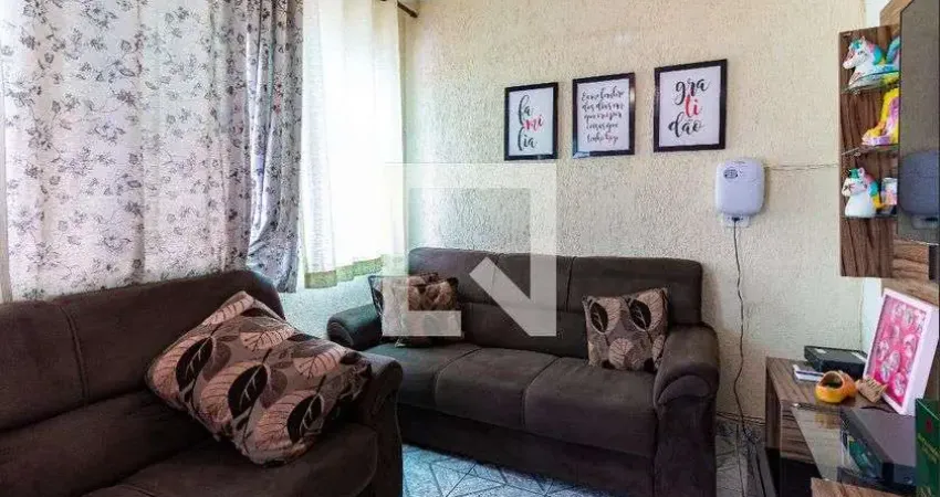 Casa com 3 quartos à venda na Rua Surucuás, 803, Itaquera, São Paulo