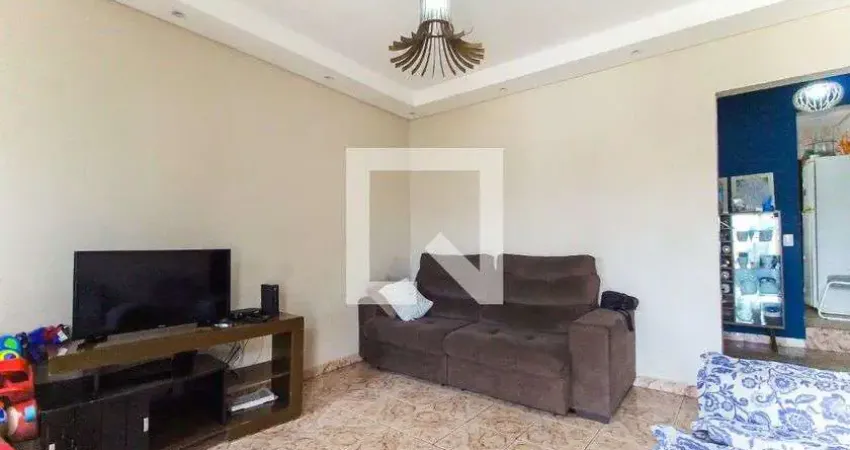 Casa com 2 quartos à venda na Rua Capitão Antônio Vasconcelos, 93, Itaquera, São Paulo