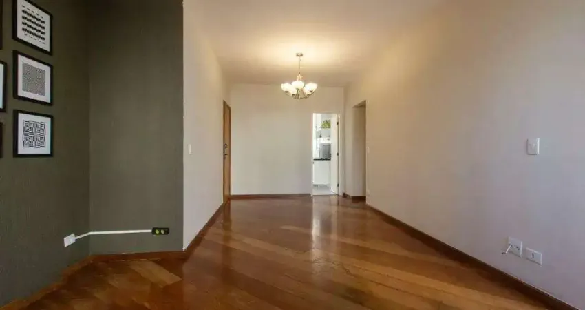 Apartamento com 3 dormitórios, 1 suíte, 1 deposito e 2 vagas no morumbi.