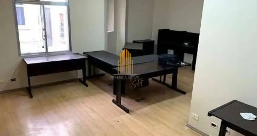 Condomínio guataparazinho localizado na república, conjunto comercial de 202m², possui 5 salas, 3 ba