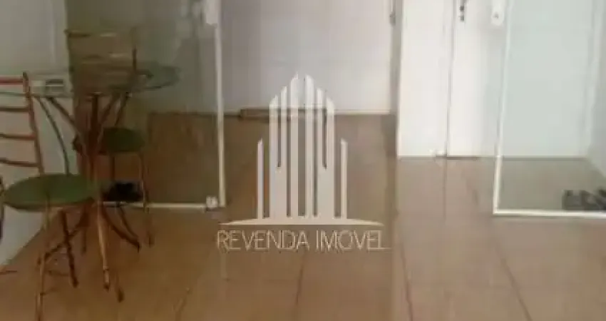 Apartamento à venda em condomínio no jardim paulista, são paulo-sp: 2 quartos, 1 banheiro, 74,00 m² de área.