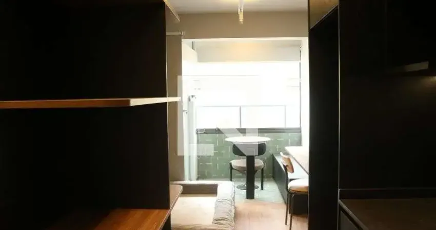 Kitnet / Stúdio à venda na Avenida Sumaré, 233, Perdizes, São Paulo