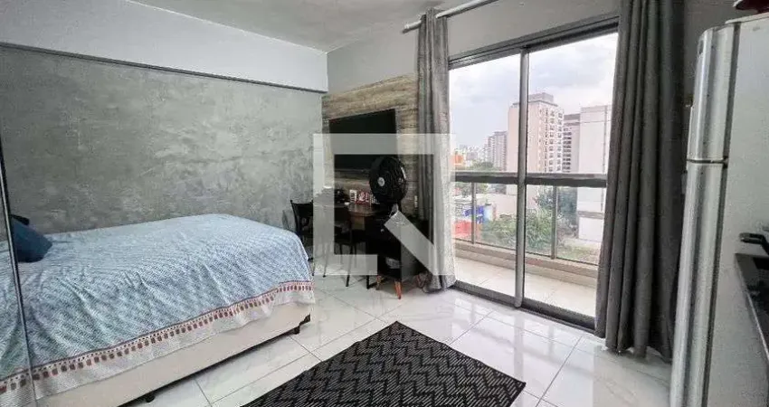 Kitnet / Stúdio à venda na Avenida dos Carinás, 487, Moema, São Paulo