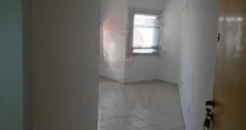 SALA COMERCIAL COM 50M² E  WC SOCIAL MAIS  SALA AMPLA, WC PRIVATIVO E 2 VAGAS COBERTAS