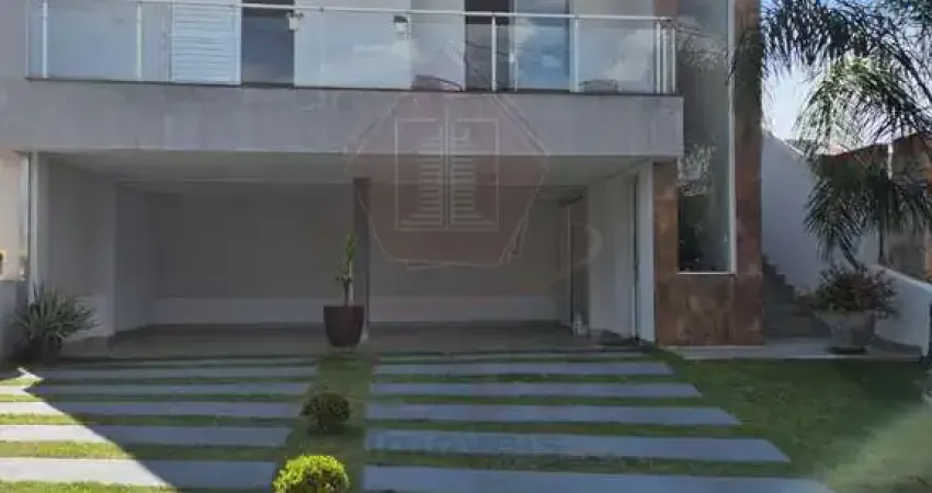 Casa de alto padrão em condomínio no Phytus, Itupeva-SP: 3 quartos, 1 suíte, 2 salas, 2 banheiros, 4 vagas, 165m².