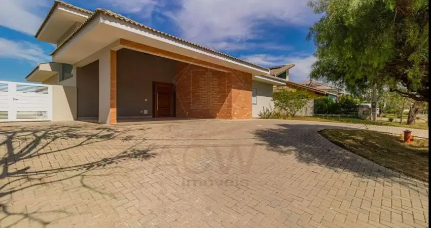 Imóvel de luxo no condomínio Haras Pindorama em Cabreuva-SP: 4 quartos, 4 suítes, 3 salas, 6 vagas e 280m²! Venha conferir!