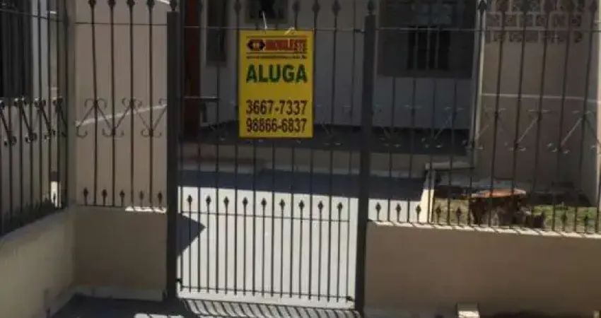 Casa Residencial para alugar, 70.00 m2 por R$1680.00  - Pineville - Pinhais/PR