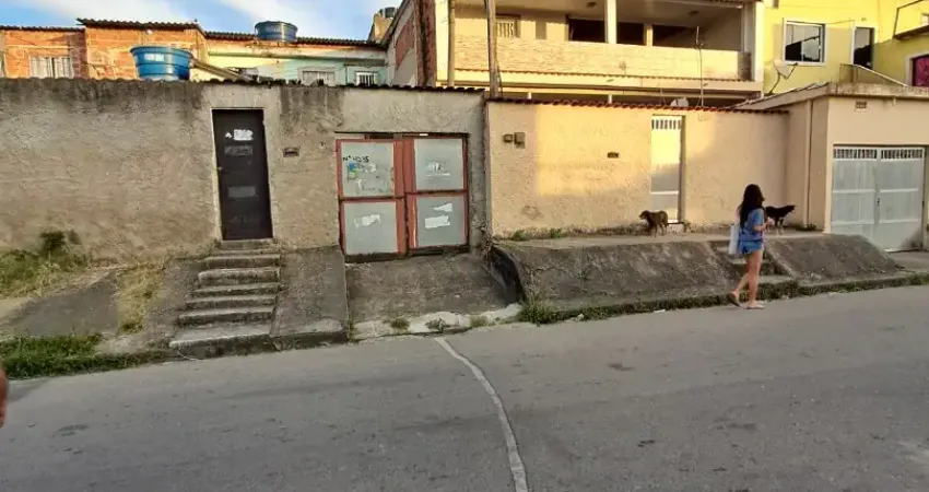 2 casas com 3 e 2 quartos, em terreno de esquina  conjunto campinho- c.g