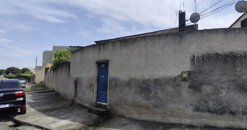 Casa linear 03 dormitórios bairro vila jardim em campo grande