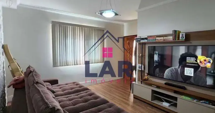 Uma linda casa localizada no bairro Parque Real com excelente acabamento