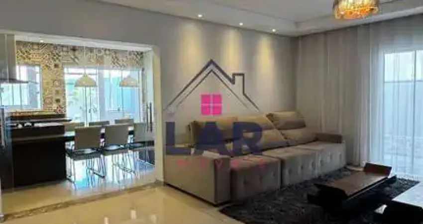 Vende-se casa de alto padrão com acabamento de primeira e localização excepicional
