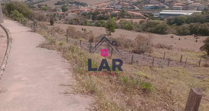 Vende-se terreno bem localizado , pronto para contruir. rua tranquila