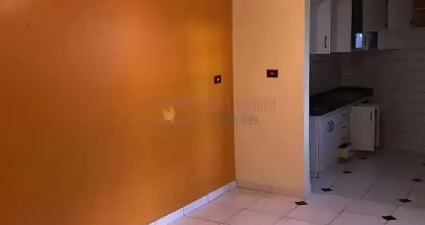 Casa com 3 dormitórios suite em Jardim Guanhembu  -  São Paulo