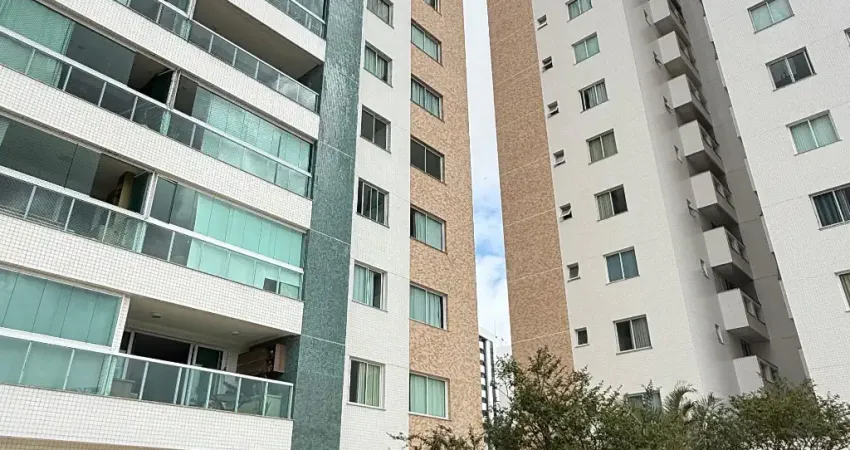 Apartamento com 3 quartos à venda na Avenida General Djenal Tavares de Queroz, 405, Luzia, Aracaju