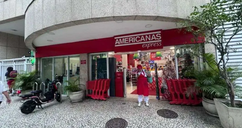 Loja Ampla no Melhor Ponto da Rua Marques de São Vicente!