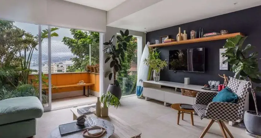 Triplex para venda com 260 metros quadrados com 3 quartos em Lagoa - Rio de Janeiro - RJ