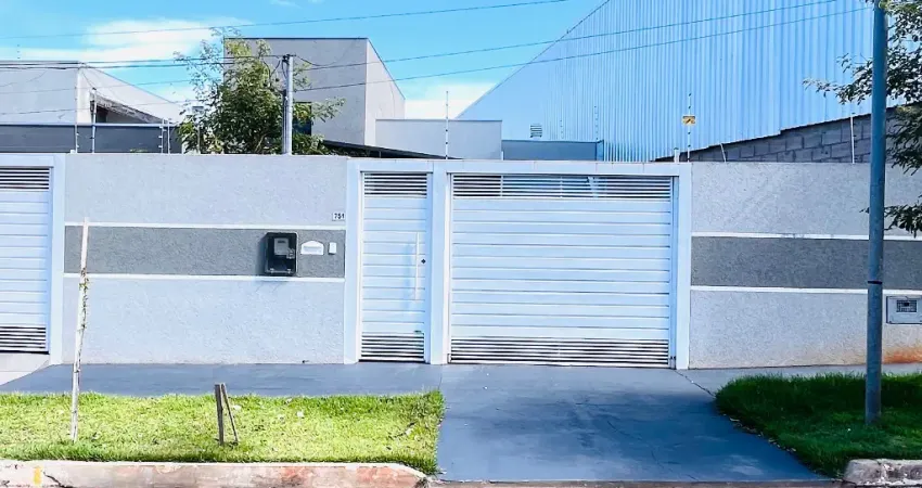 Casa seminova no Jardim Paulista - rica em planejados