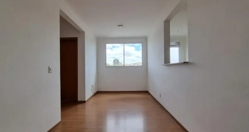 Aparatemnto de 2 quartos com vaga de garagem no cond. jardim soberano.