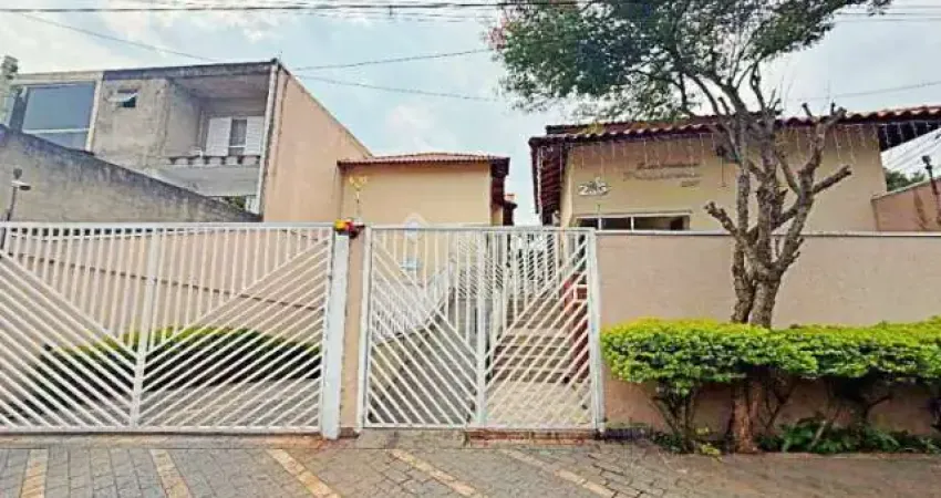 Casa com 2 quartos à venda na Rua João Veloso de Oliveira, 235, Parque São Domingos, São Paulo