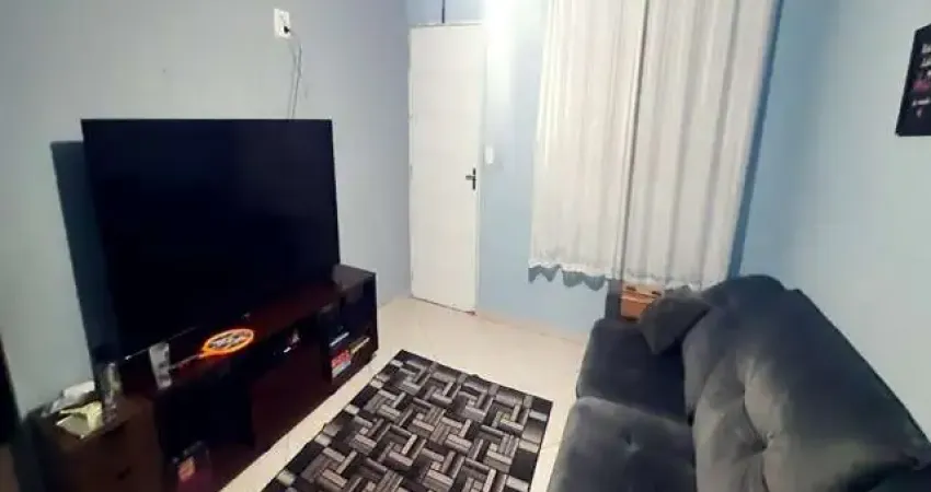 Casa com 2 quartos à venda na Rua Madeirense, Jardim Santa Lucrécia, São Paulo