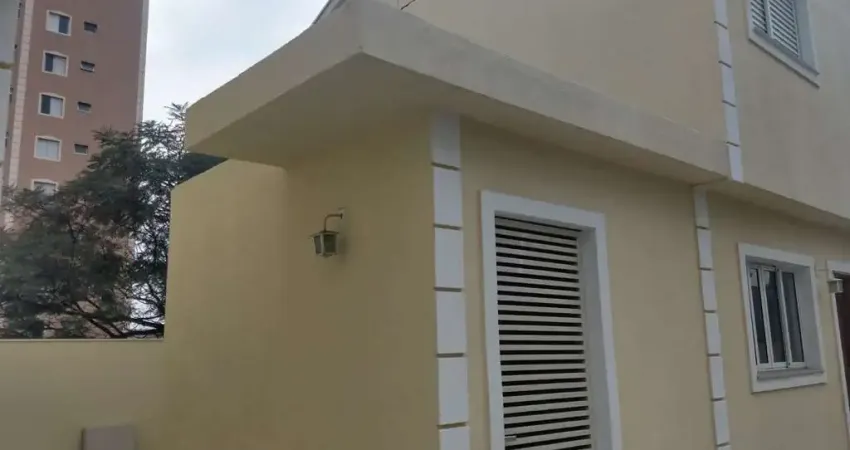 Sobrado à venda, 99 m², 2 quartos, 3 banheiros, 2 suítes