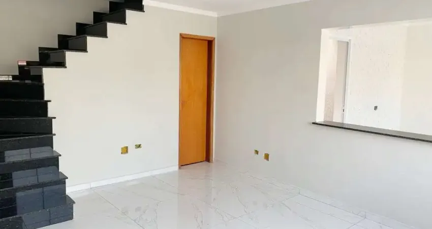 Sobrado à venda, 73 m², 2 quartos, 2 banheiros, 2 suítes