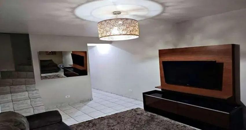 Sobrado à venda, 155 m², 5 quartos, 2 banheiros, 2 suítes