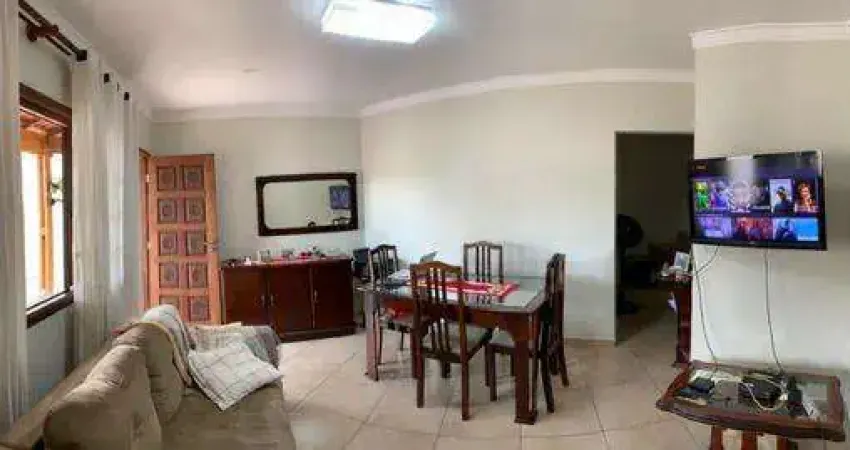 Sobrado à venda, 128 m², 3 quartos, 3 banheiros, 3 suítes