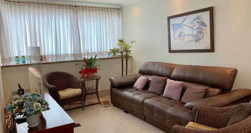 Sobrado à venda, 185 m², 3 quartos, 2 banheiros, 1 suíte