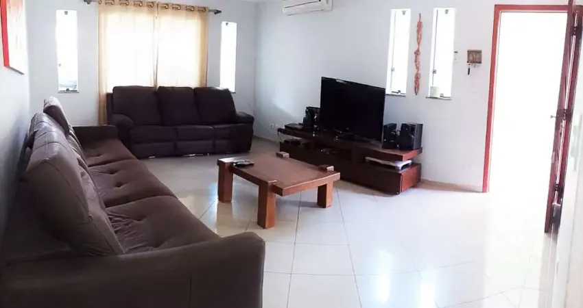 Casa com 3 quartos à venda na Rua Fontes da Silva, 1, Jardim Regina, São Paulo