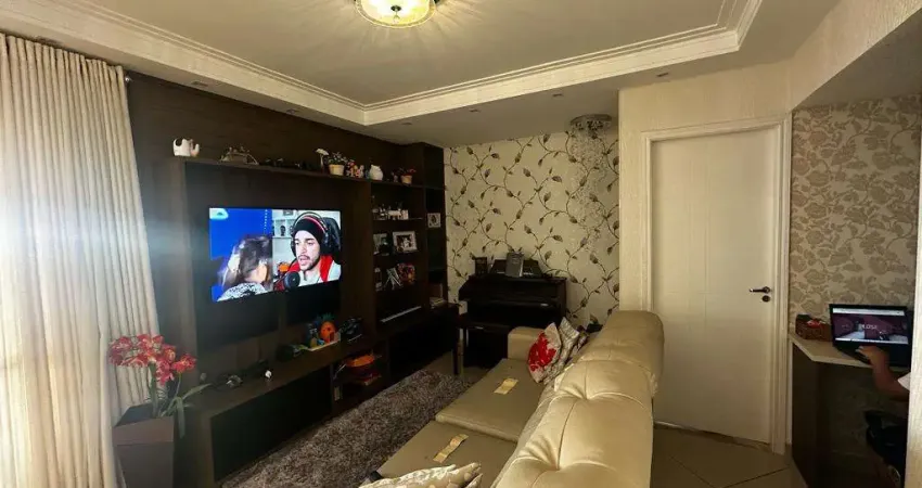 Apartamento à venda, 131 m², 3 quartos, 2 banheiros, 1 suíte