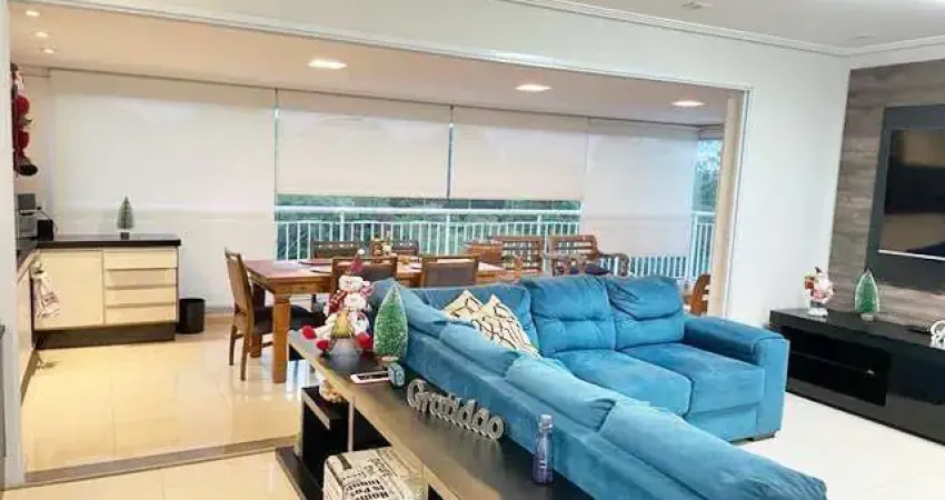 Apartamento à venda, 131 m², 3 quartos, 4 banheiros, 1 suíte