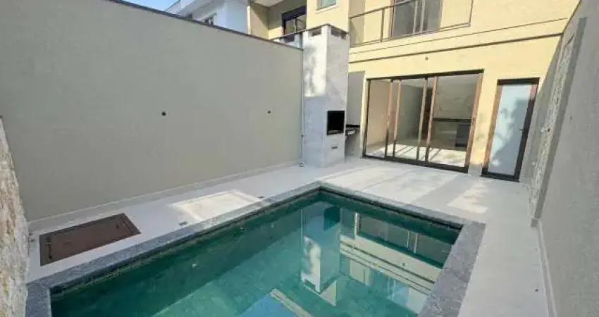 Sobrado à venda, 220 m², 4 quartos, 4 banheiros, 4 suítes