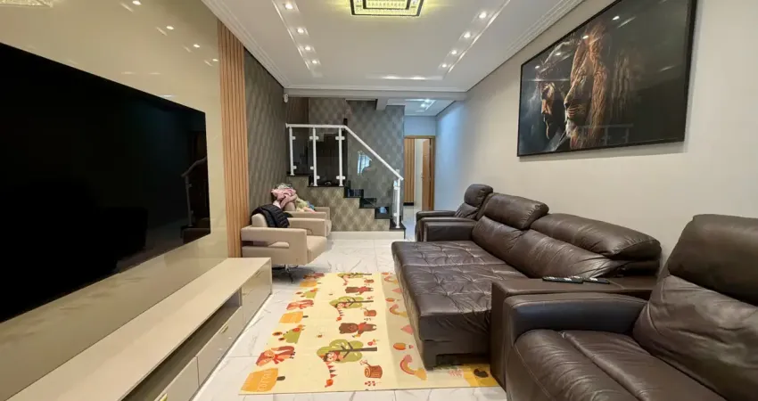 Sobrado semi novo à venda no bairro do parque são domingos na rua josé tobias dos santos, com 3 dormitórios