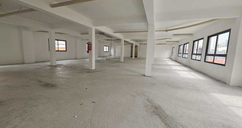 Sala comercial para alugar na Avenida Sete de Setembro, 2302, Centro, Curitiba