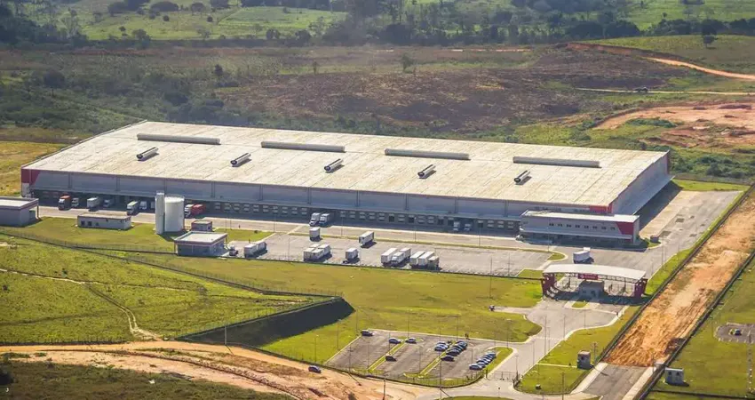 Barracão / Galpão / Depósito para alugar na Estrada da Lama Preta, Santa Cruz, Rio de Janeiro