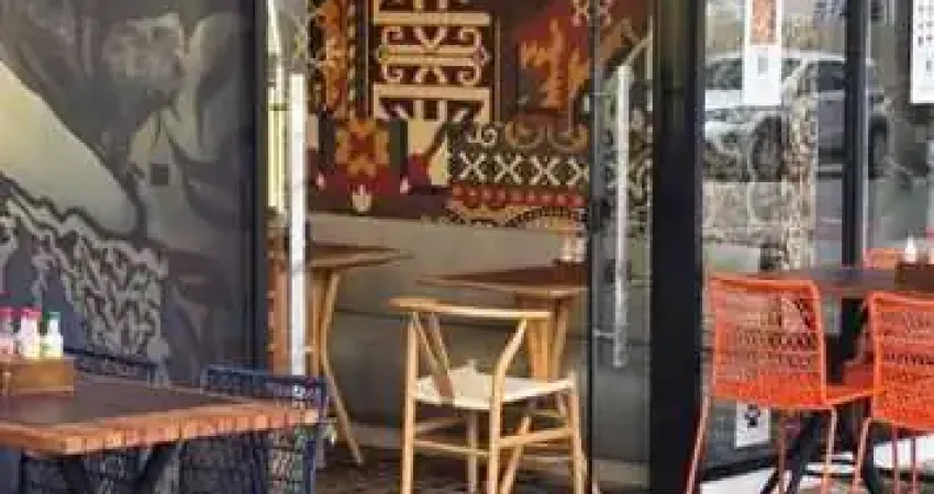 Sala comercial para alugar na Avenida Paraná, 756, Cabral, Curitiba