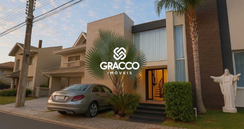 Casa Triplex em Condominio Fechado com 4 Quartos e 2 Vagas - Campo Comprido