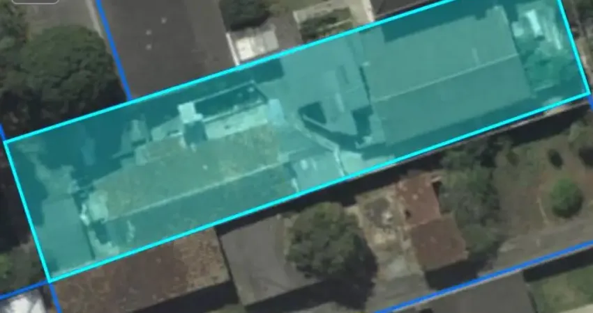 Terreno com 12x49m ZR3 à venda no Portão - Curitiba