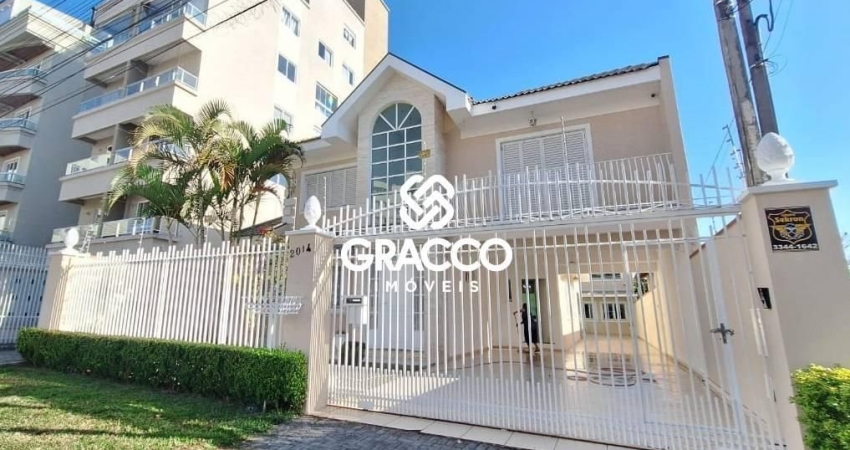 Casa Duplex com 6 Quartos - 8 Vagas - À venda no Portão