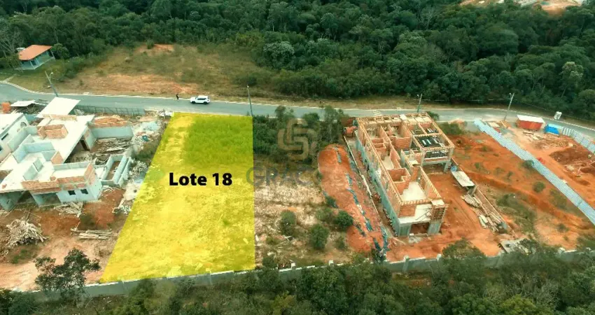 Lote em Condomínio de Alto Padrão - Lazer Completo - Tingui - Curitiba
