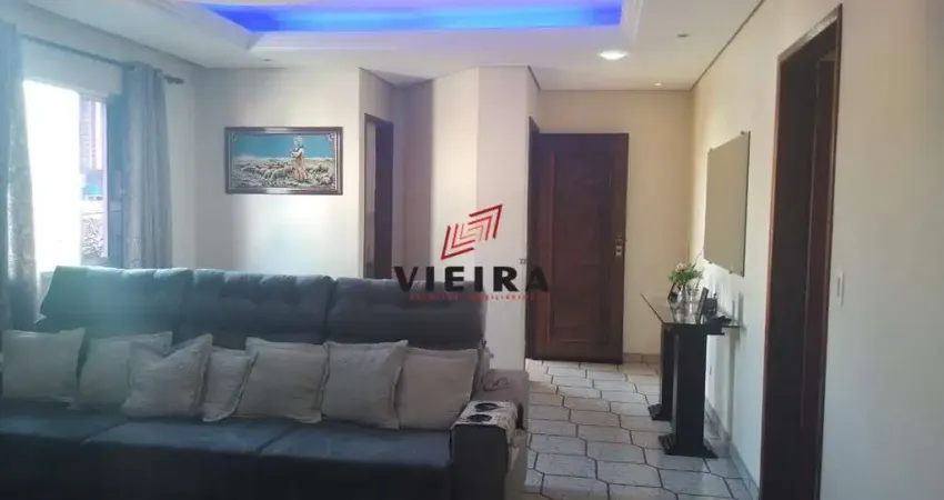 Excelente casa com área comercial!